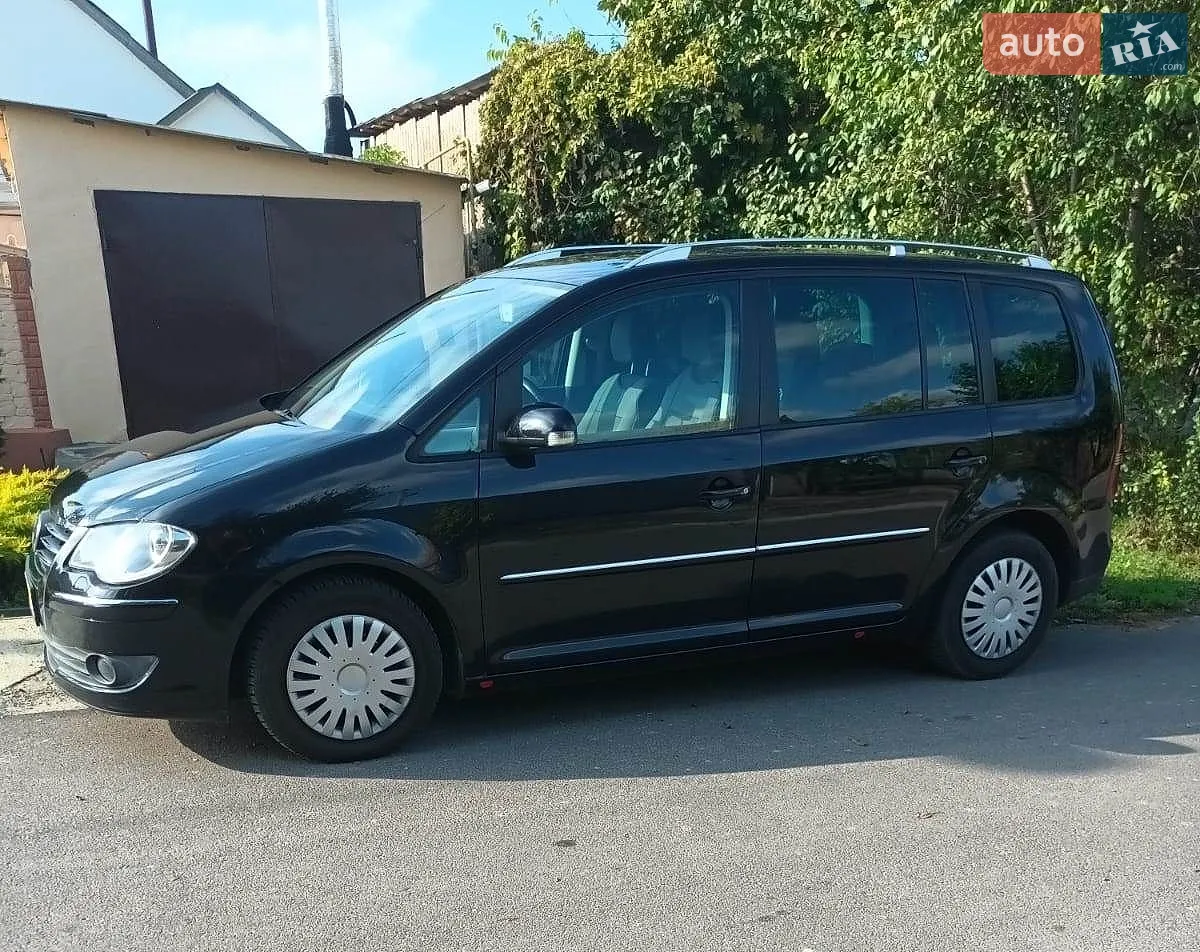 Volkswagen Touran, 2006