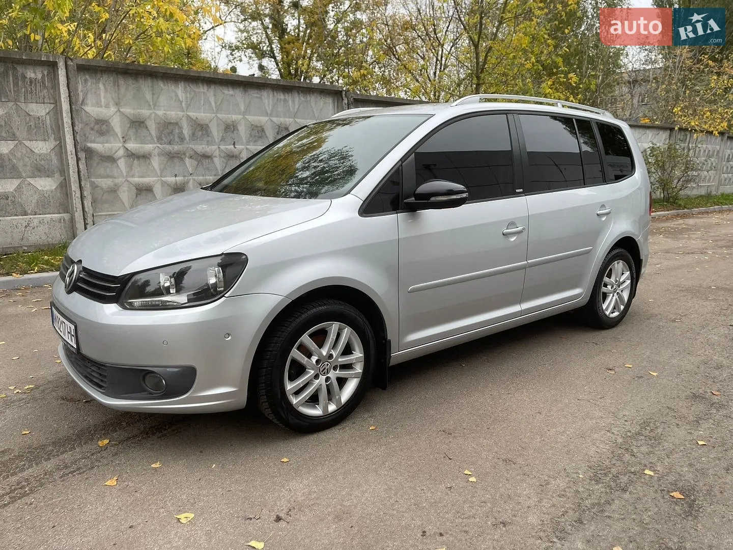 Volkswagen Touran, 2011