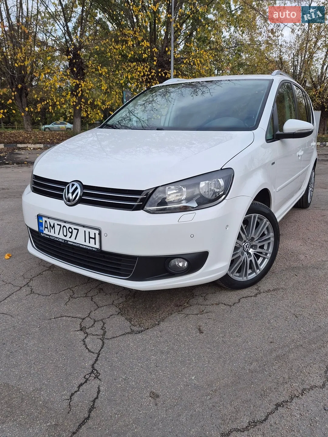Volkswagen Touran, 2013