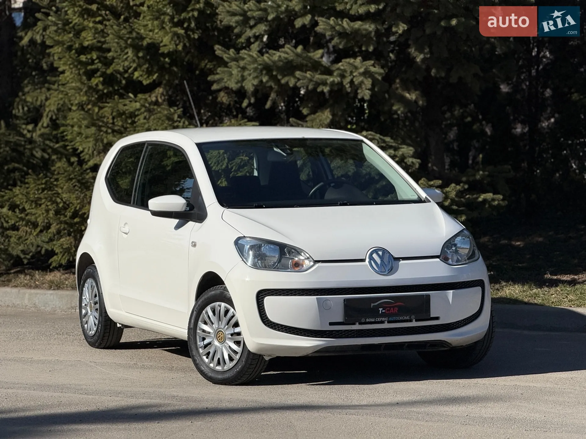 Volkswagen Up, 2012
