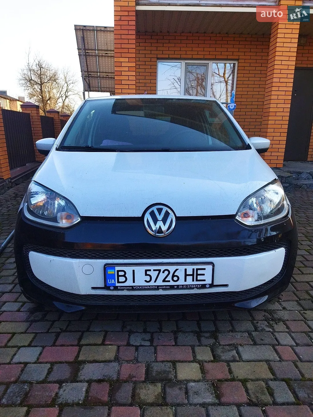 Volkswagen Up, 2012
