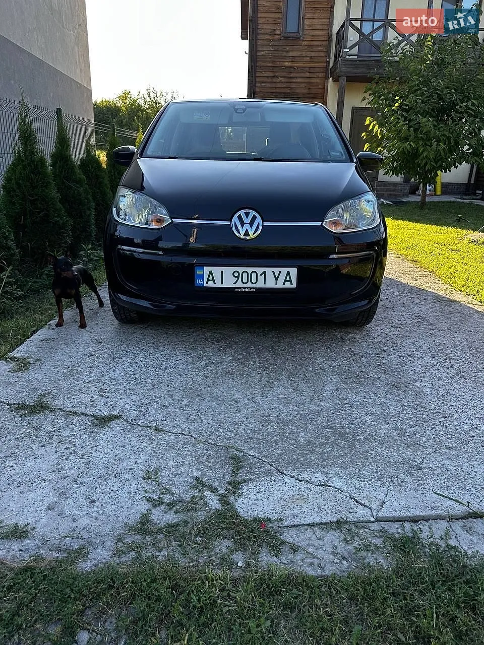 Volkswagen Up, 2014