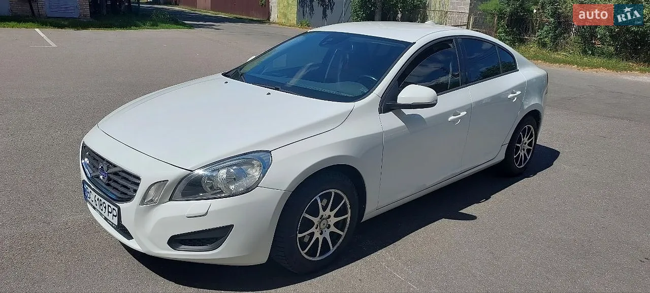 Volvo S60, 2011