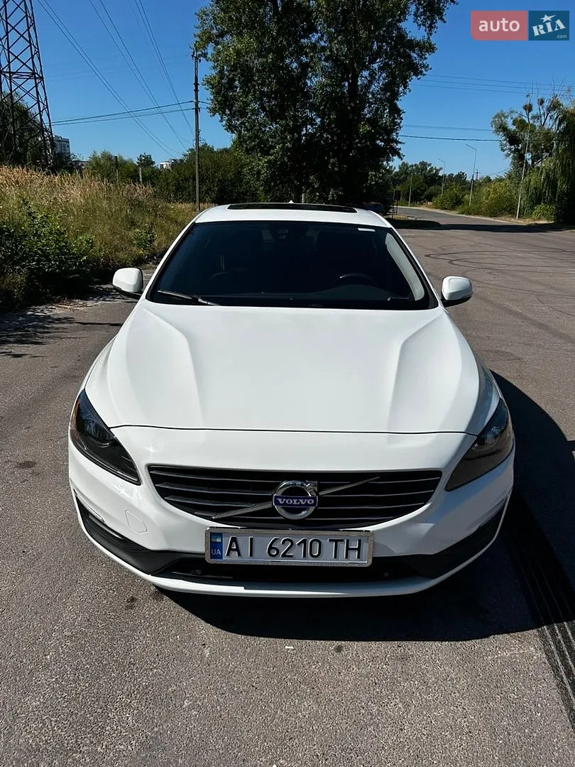 Volvo S60, 2016