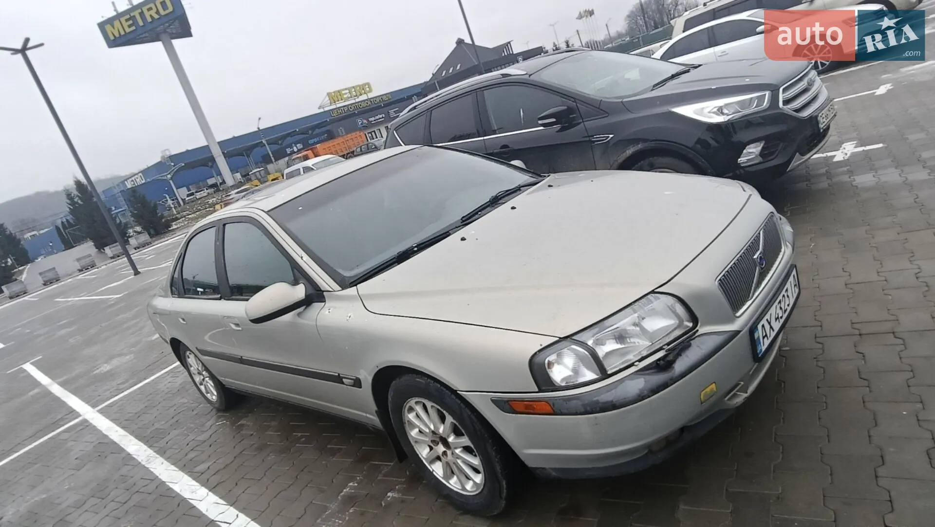 Volvo S80, 2001