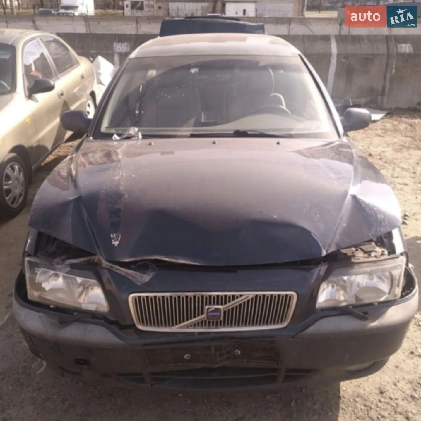 Volvo S80, 2001