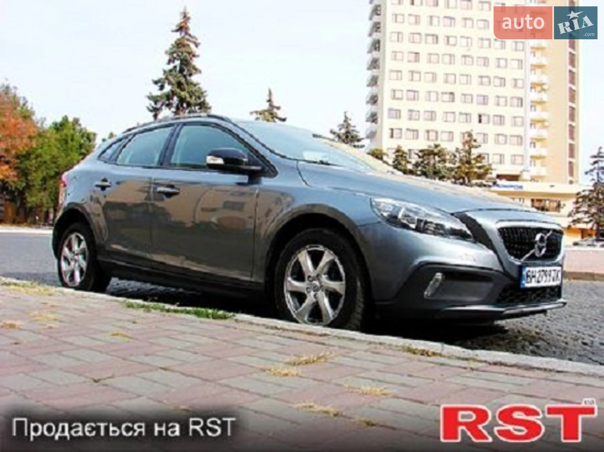 Volvo V40, 2018