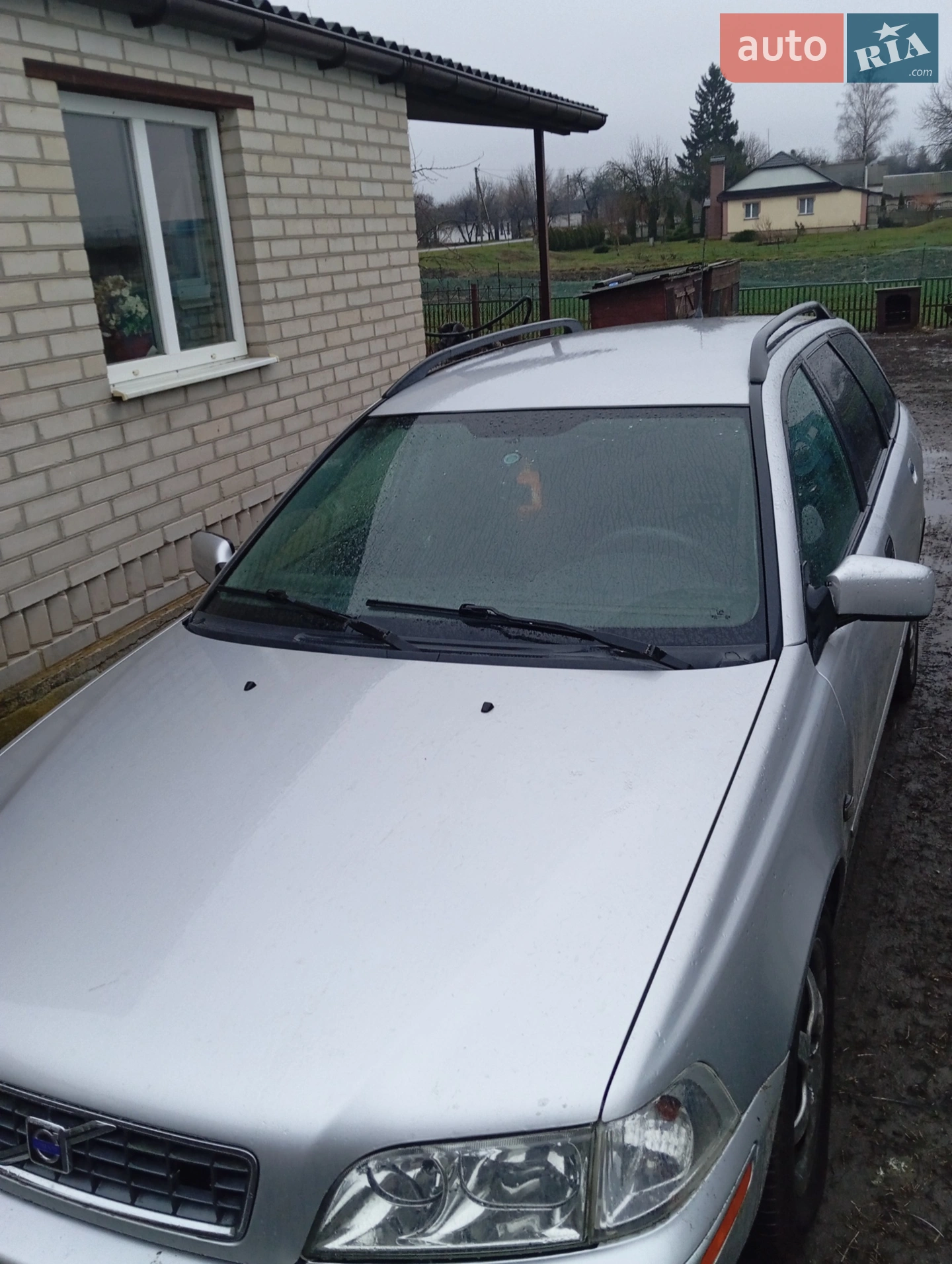 Volvo V40, 2003