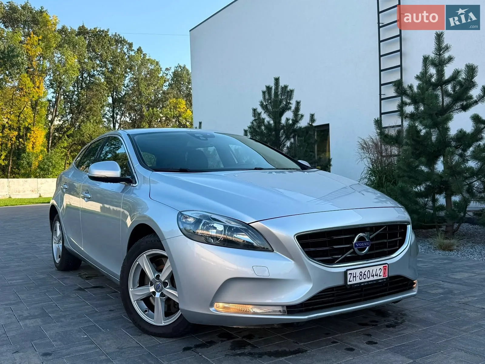 Volvo V40, 2014
