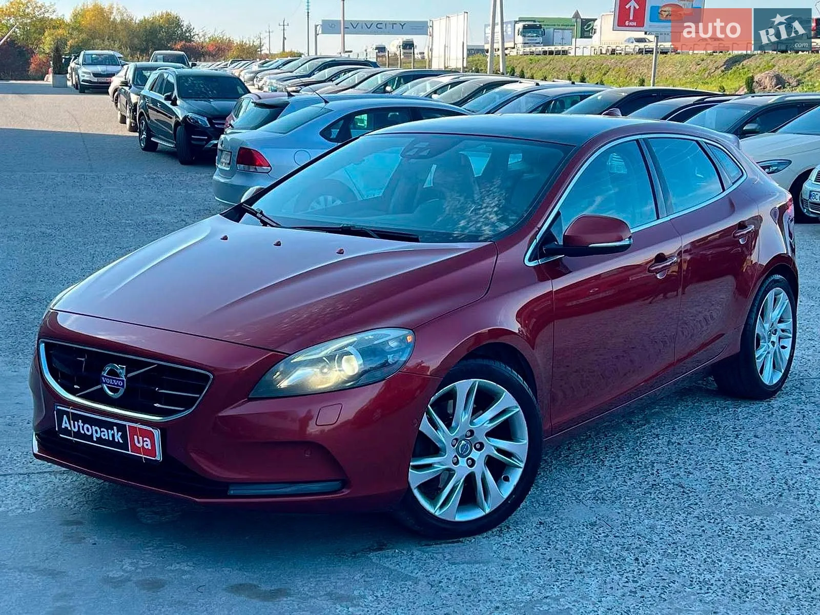 Volvo V40, 2012
