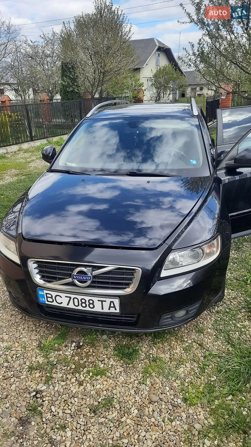 Volvo V50, 2011