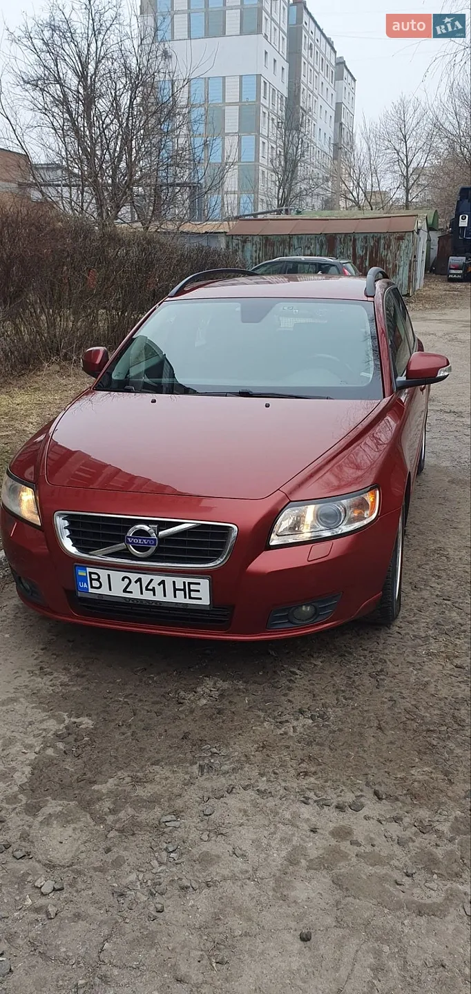 Volvo V50, 2010