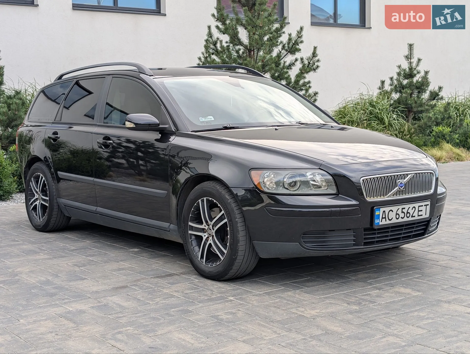 Volvo V50, 2004