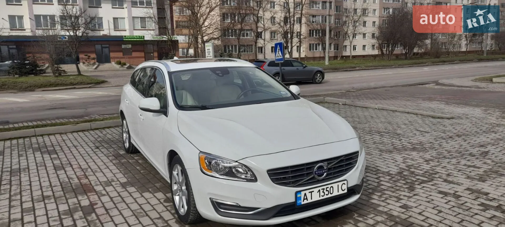 Volvo V60, 2016