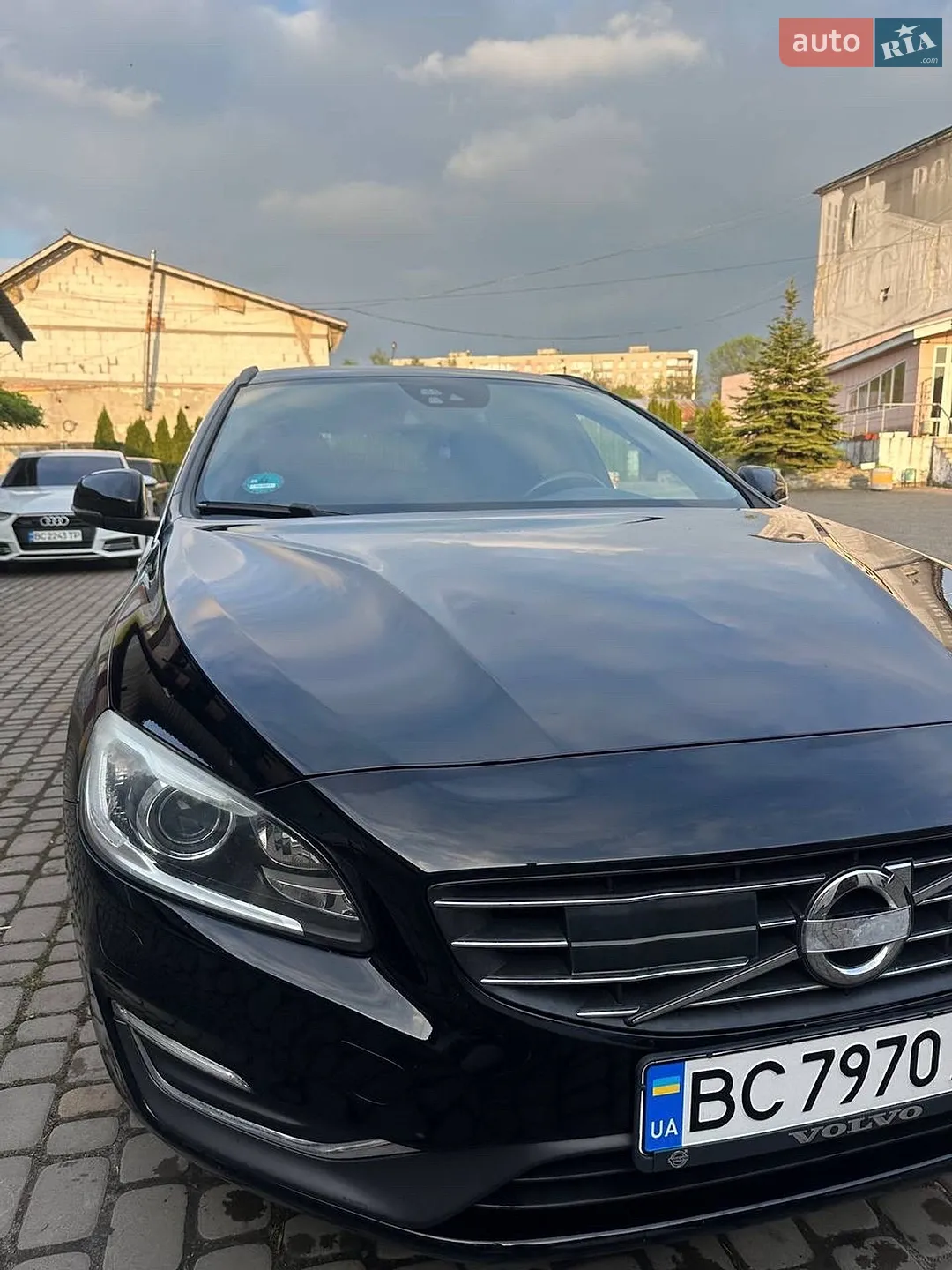 Volvo V60, 2014