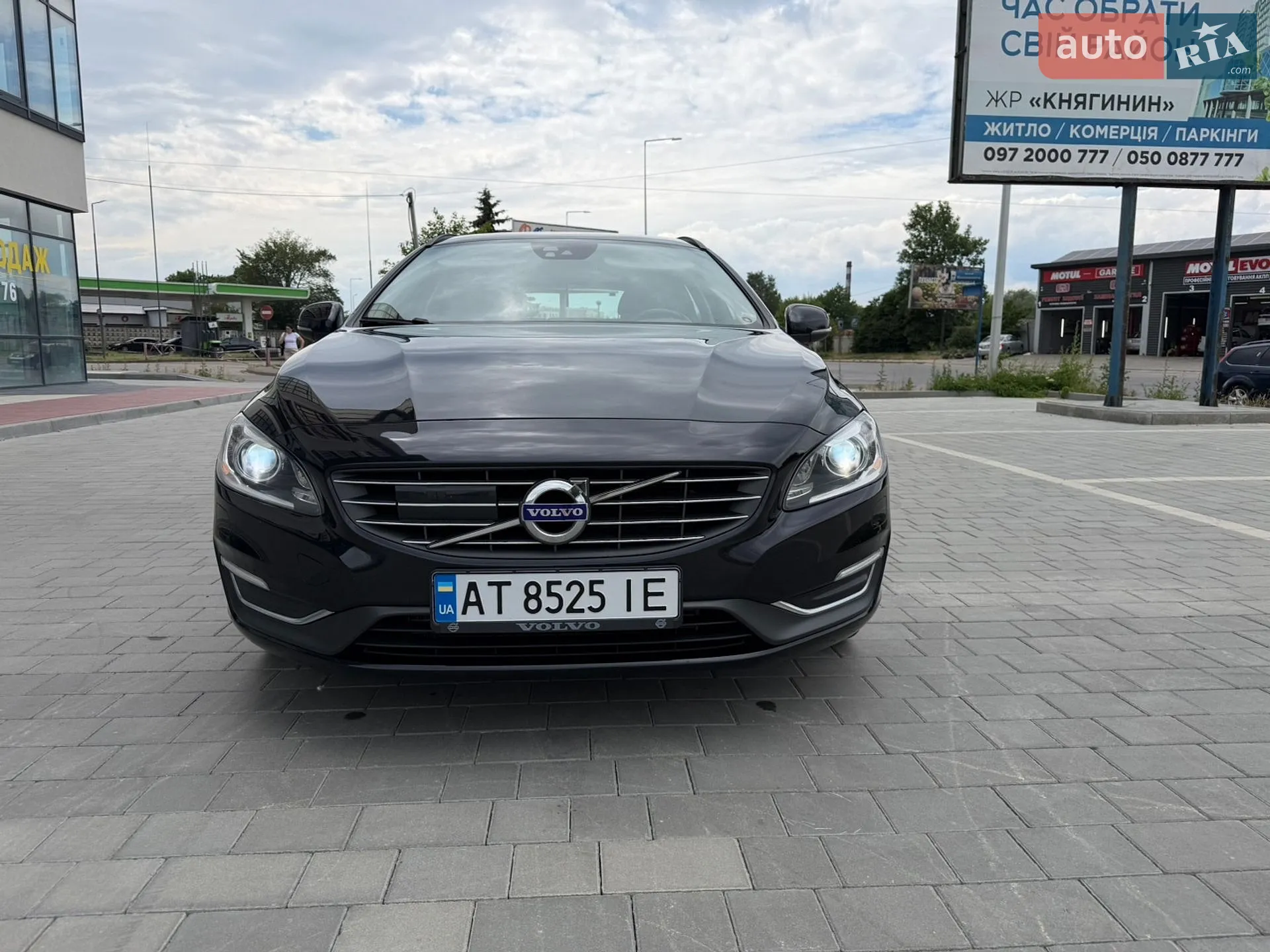 Volvo V60, 2014
