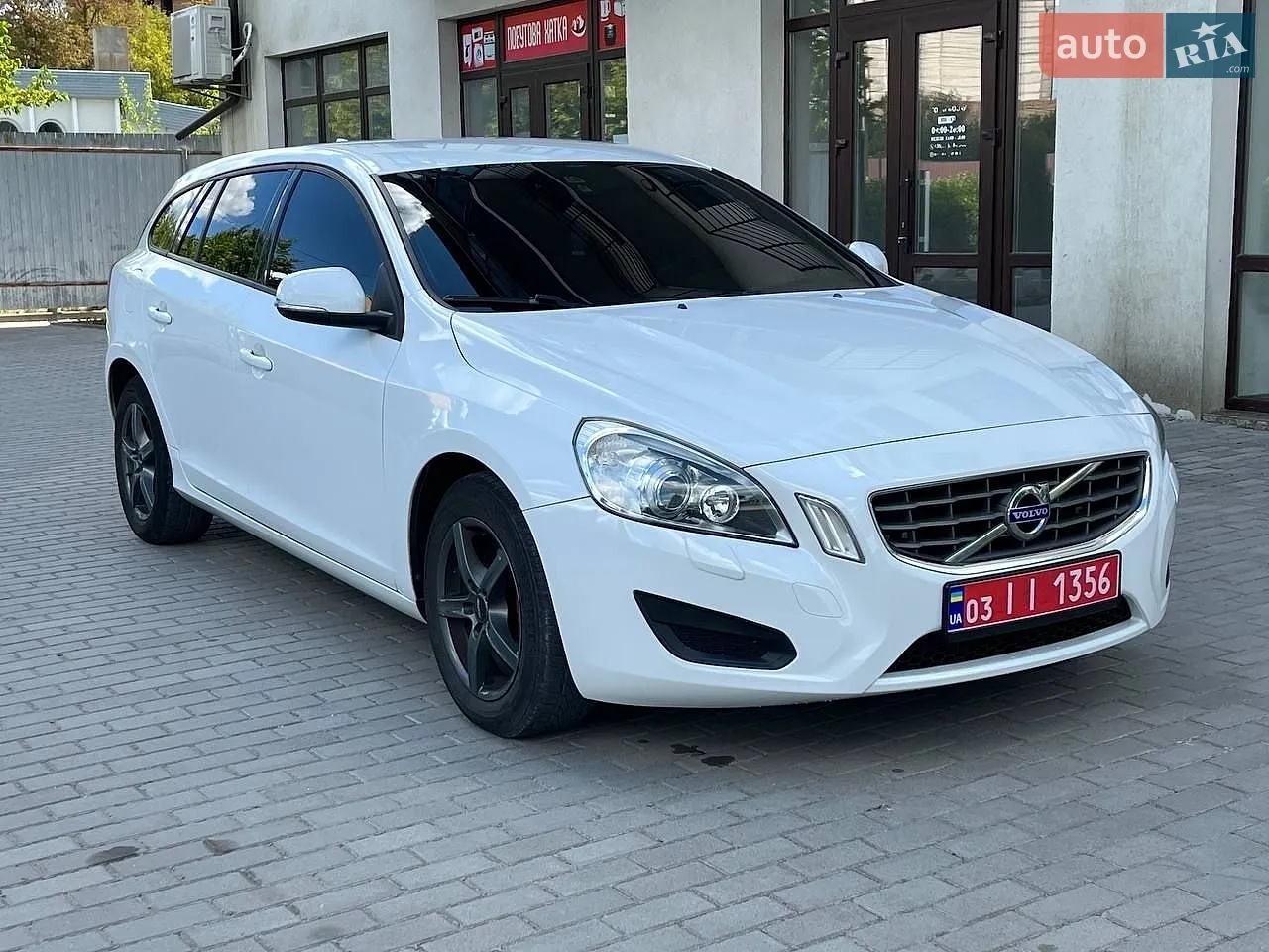 Volvo V60, 2011