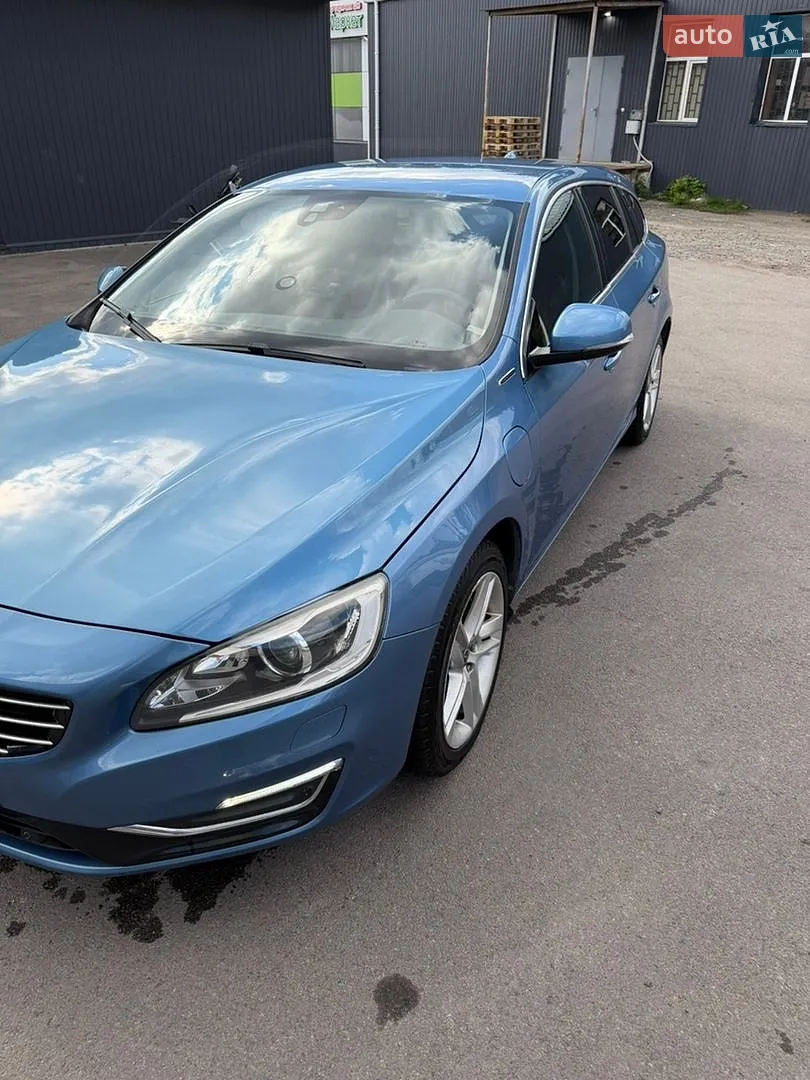 Volvo V60, 2014