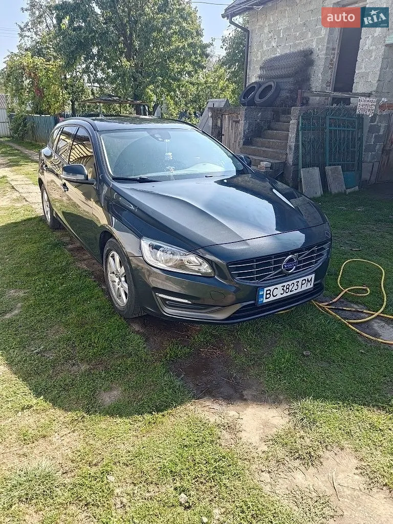 Volvo V60, 2014