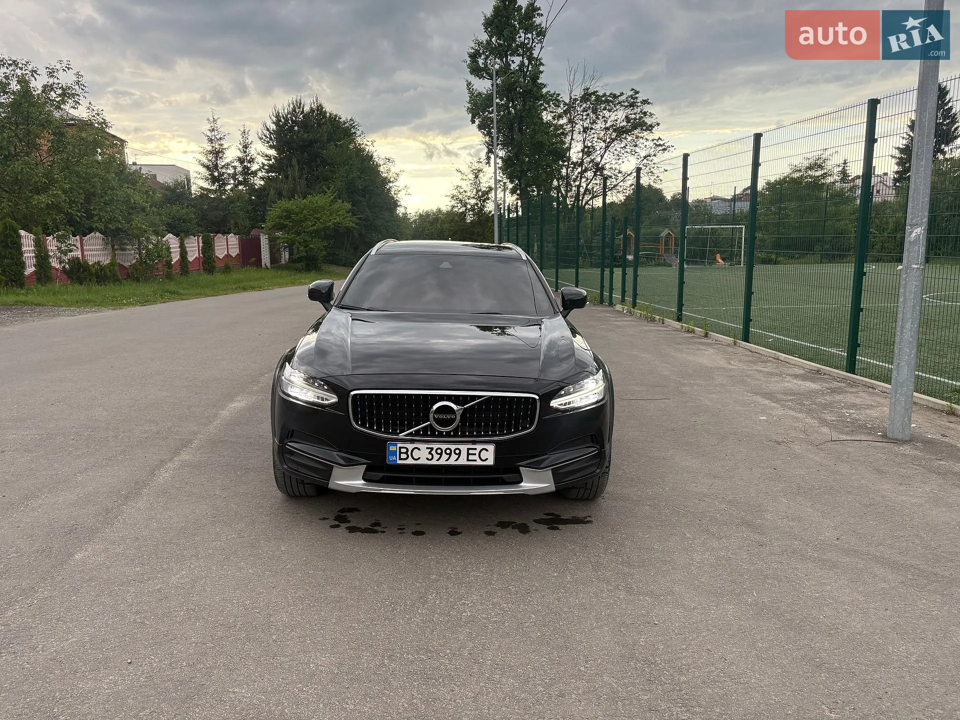 Volvo V90 Cross Country, 2018