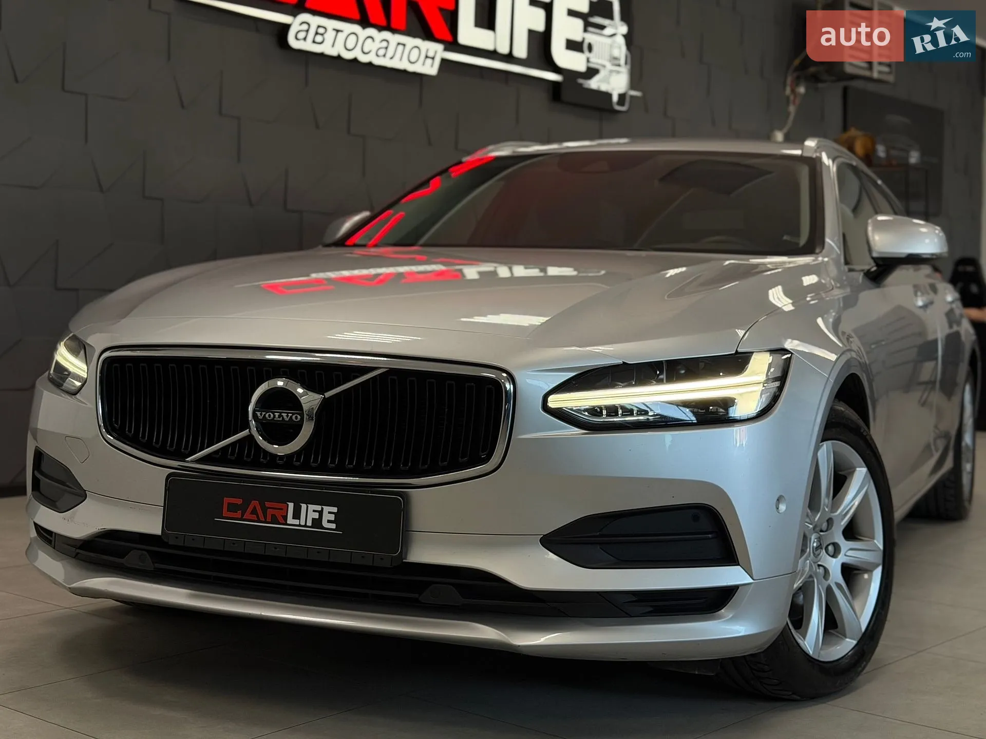 Volvo V90, 2016