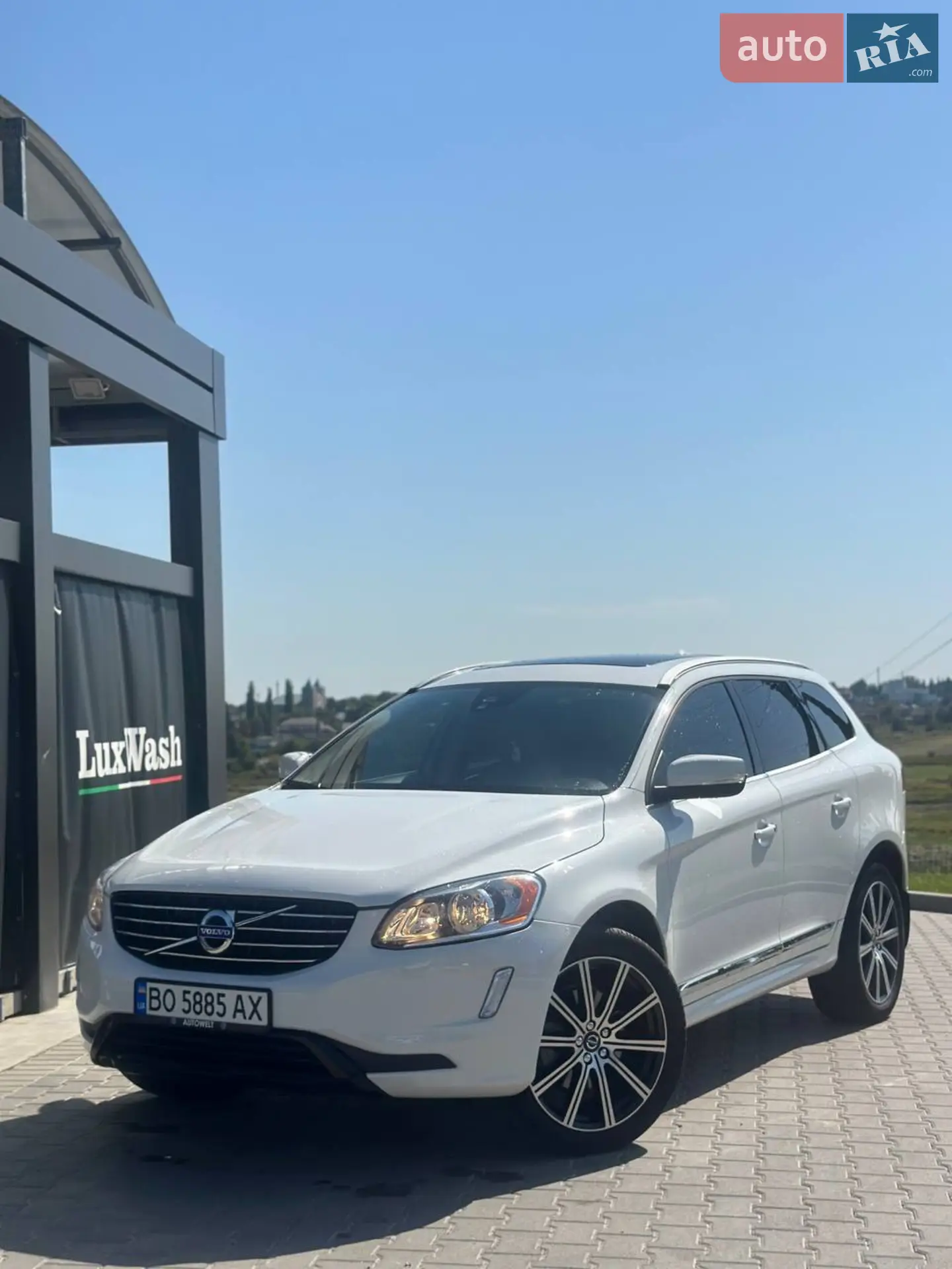 Volvo XC60, 2015