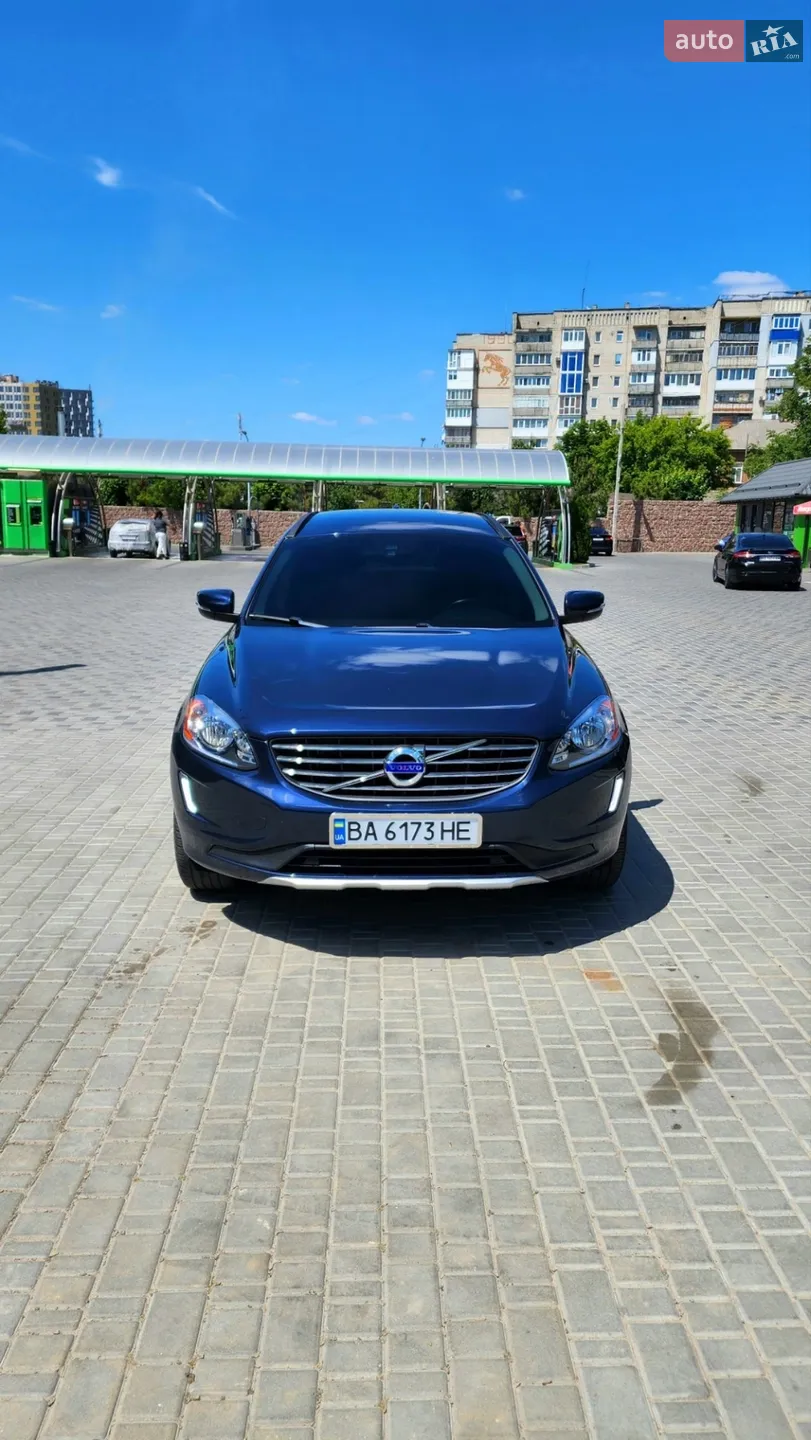 Volvo XC60, 2015