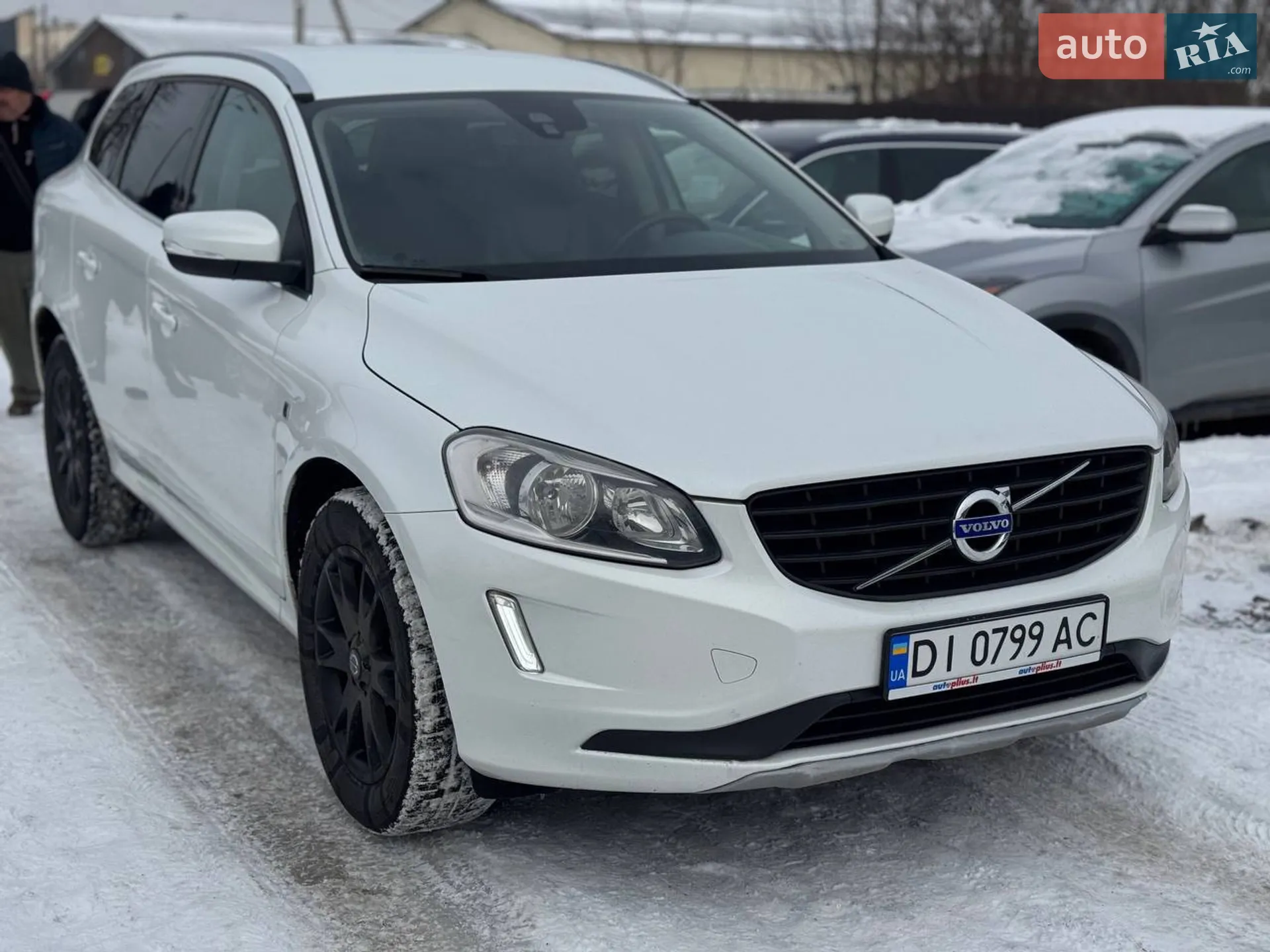 Volvo XC60, 2015
