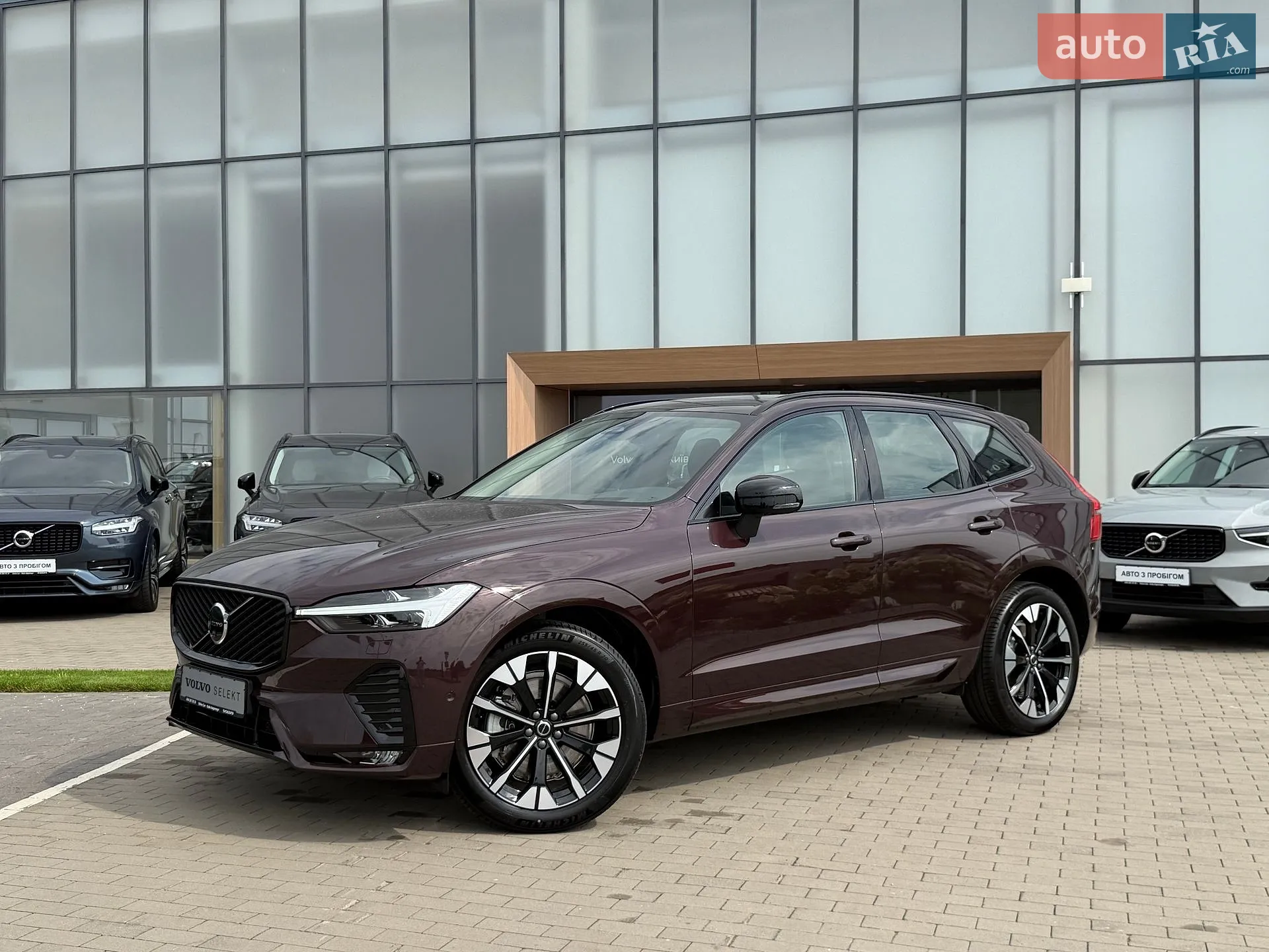 Volvo XC60, 2025