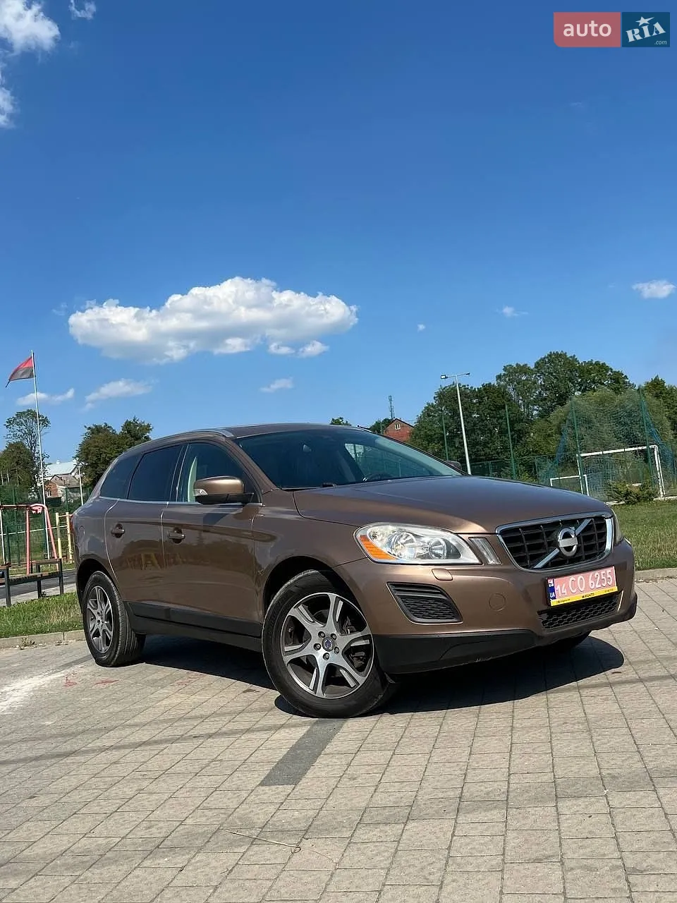 Volvo XC60, 2013