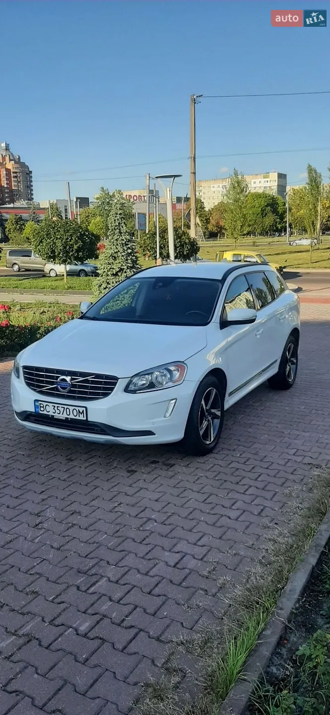 Volvo XC60, 2015