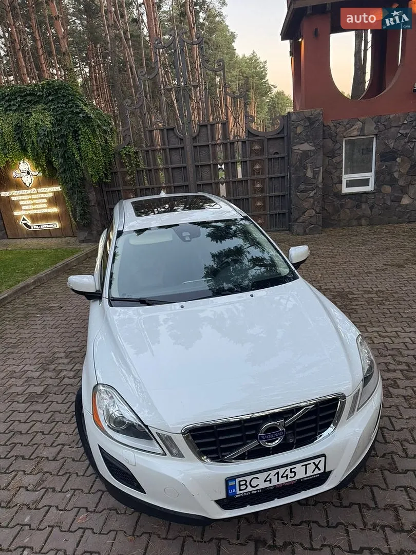 Volvo XC60, 2012