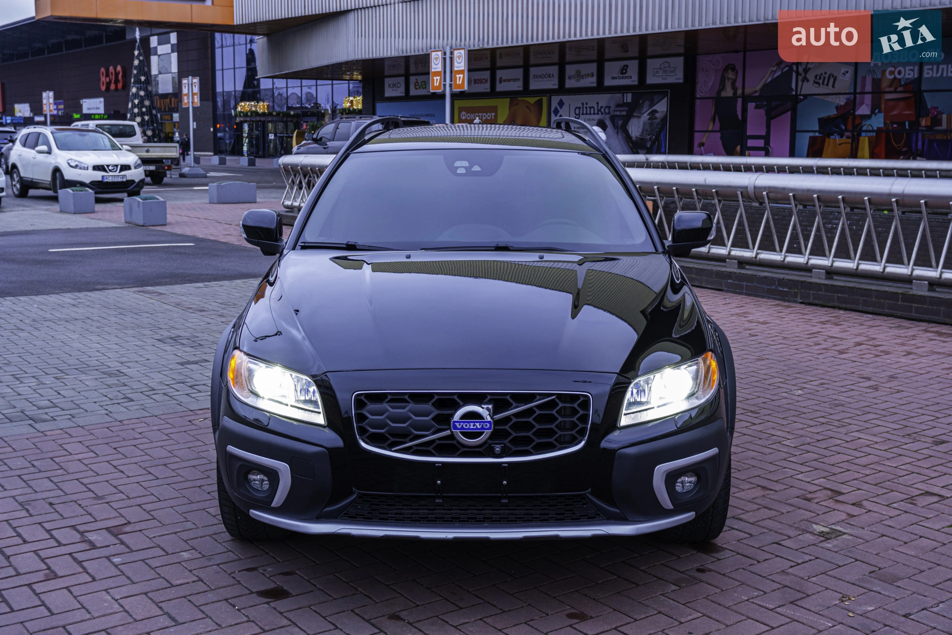 Volvo XC70, 2014