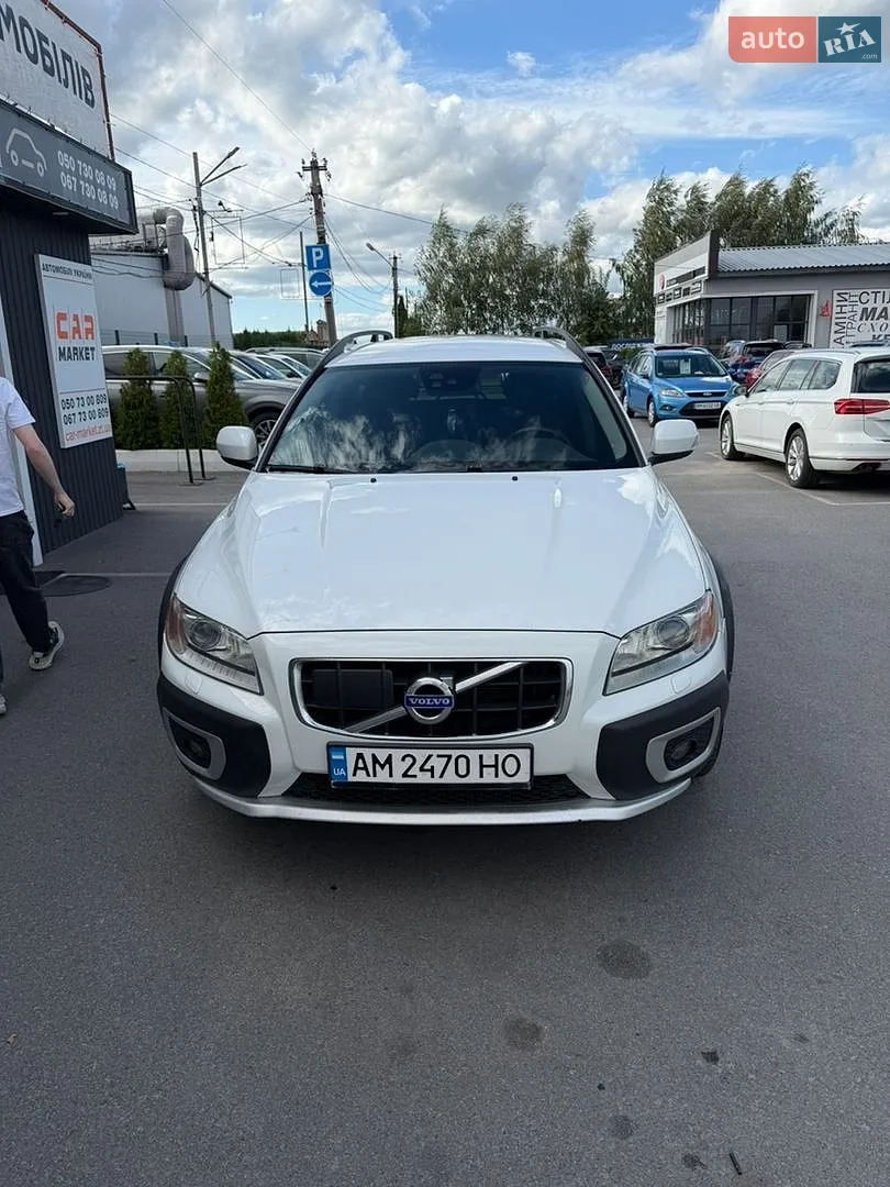 Volvo XC70, 2012