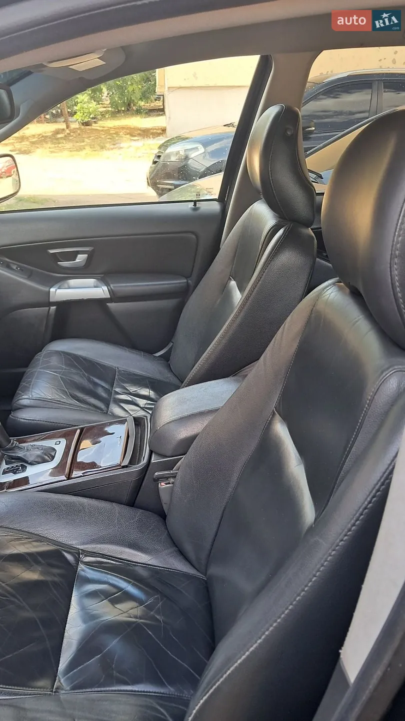Volvo XC90, 2002