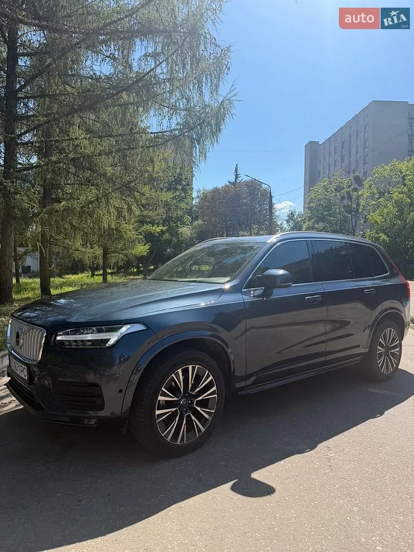 Volvo XC90, 2022
