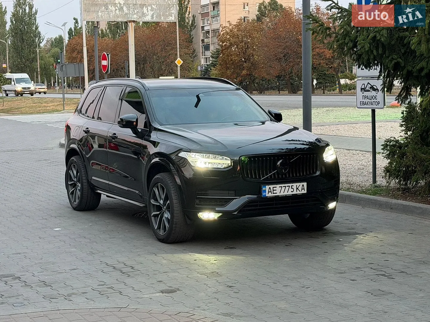 Volvo XC90, 2015
