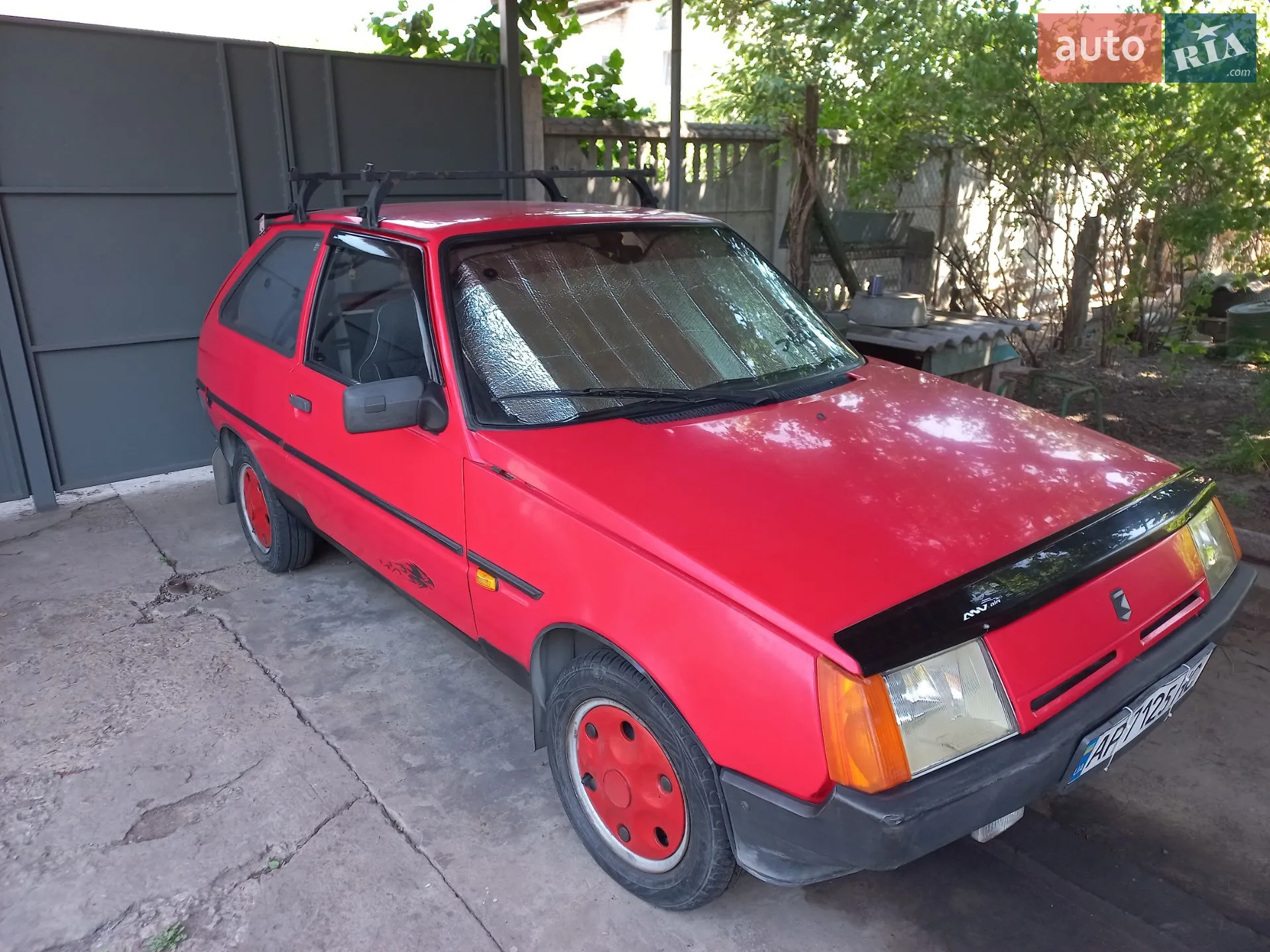 ЗАЗ 1102 Таврия, 1998