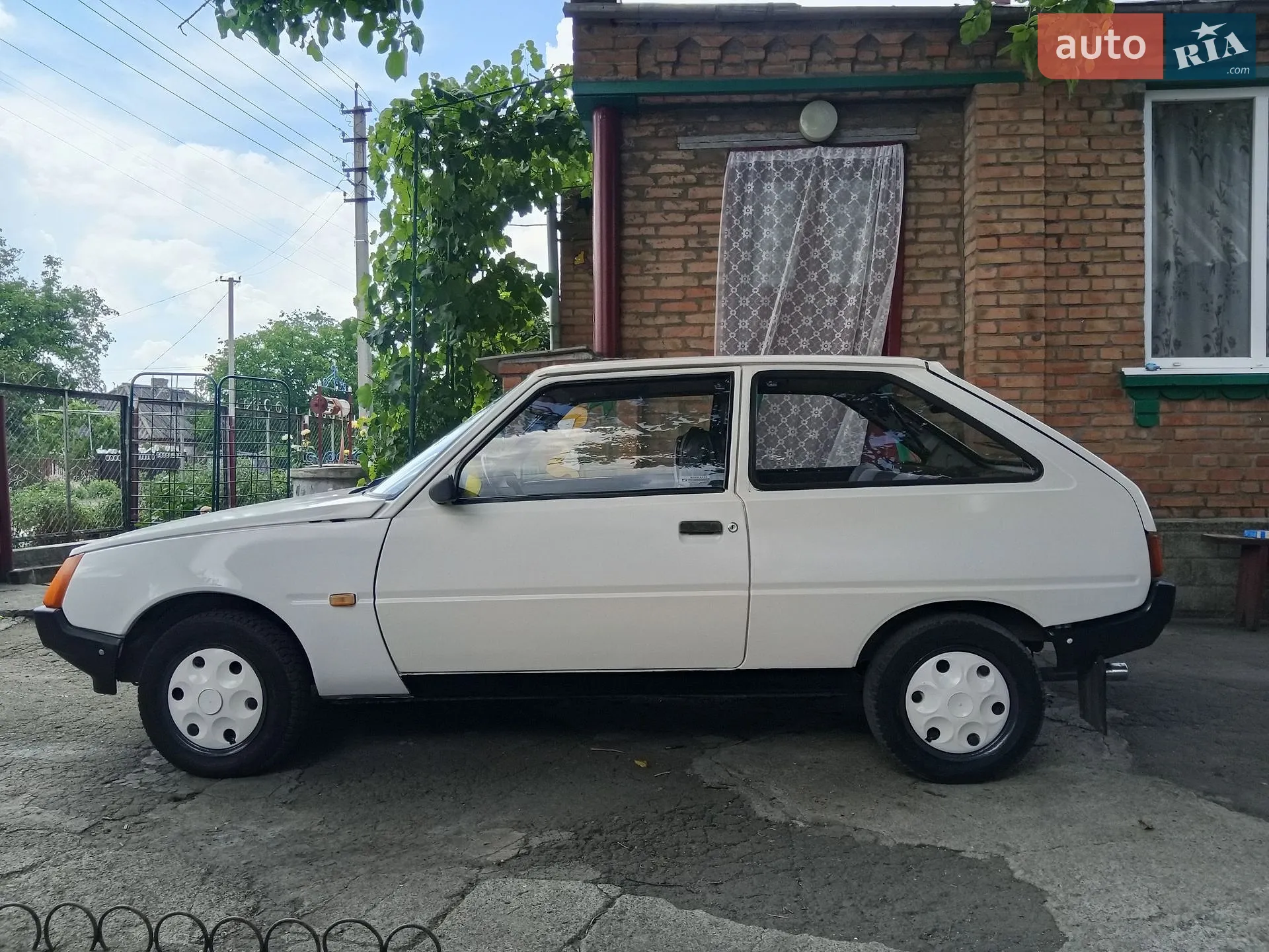 ЗАЗ 1102 Таврия, 1993