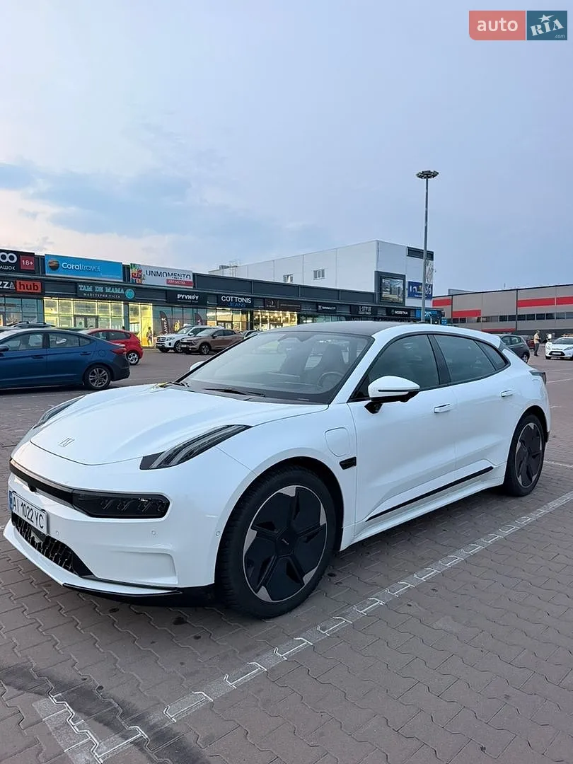 Zeekr 001, 2022