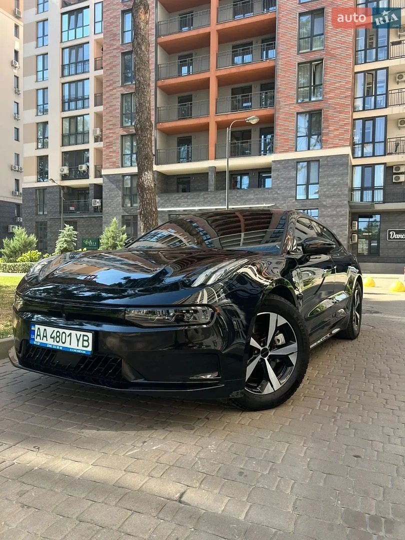 Zeekr 001, 2023