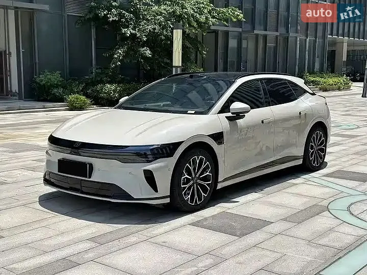 Zeekr 007 GT, 2025