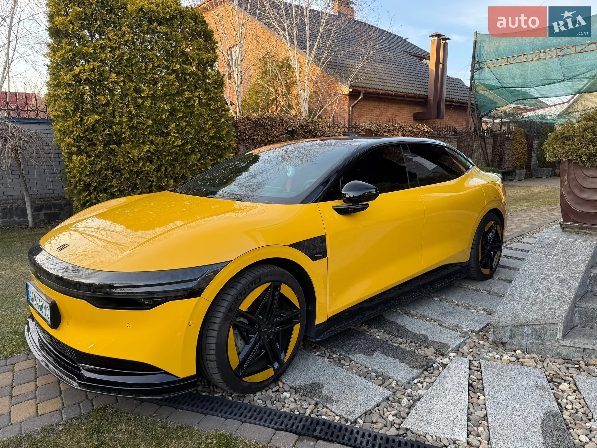 Zeekr 007, 2024