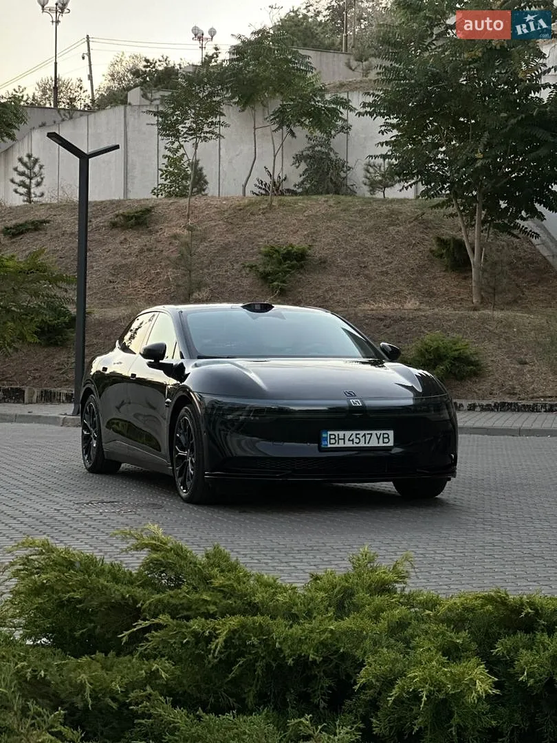Zeekr 007, 2024