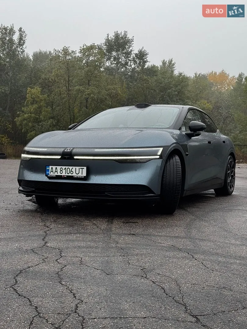 Zeekr 007, 2024