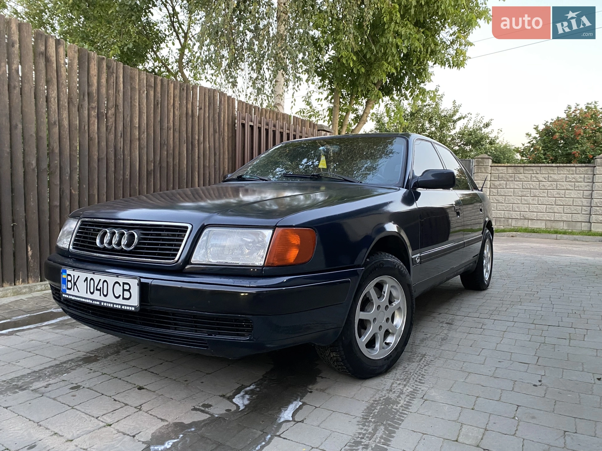 Audi 100, 1992