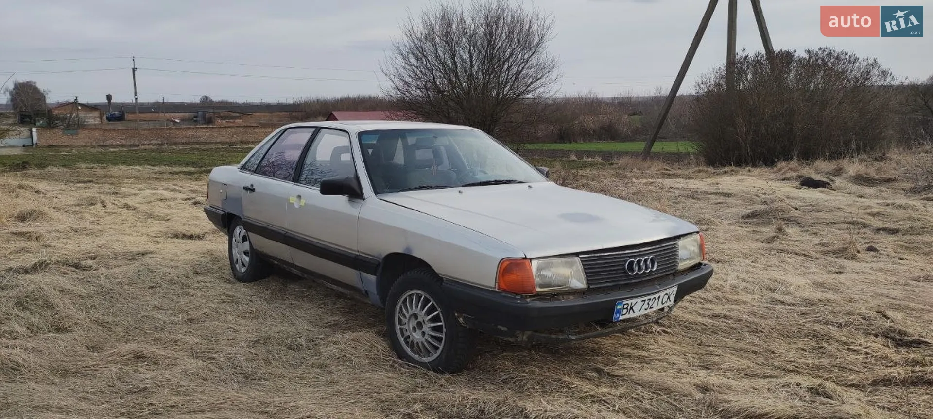 Audi 100, 1983
