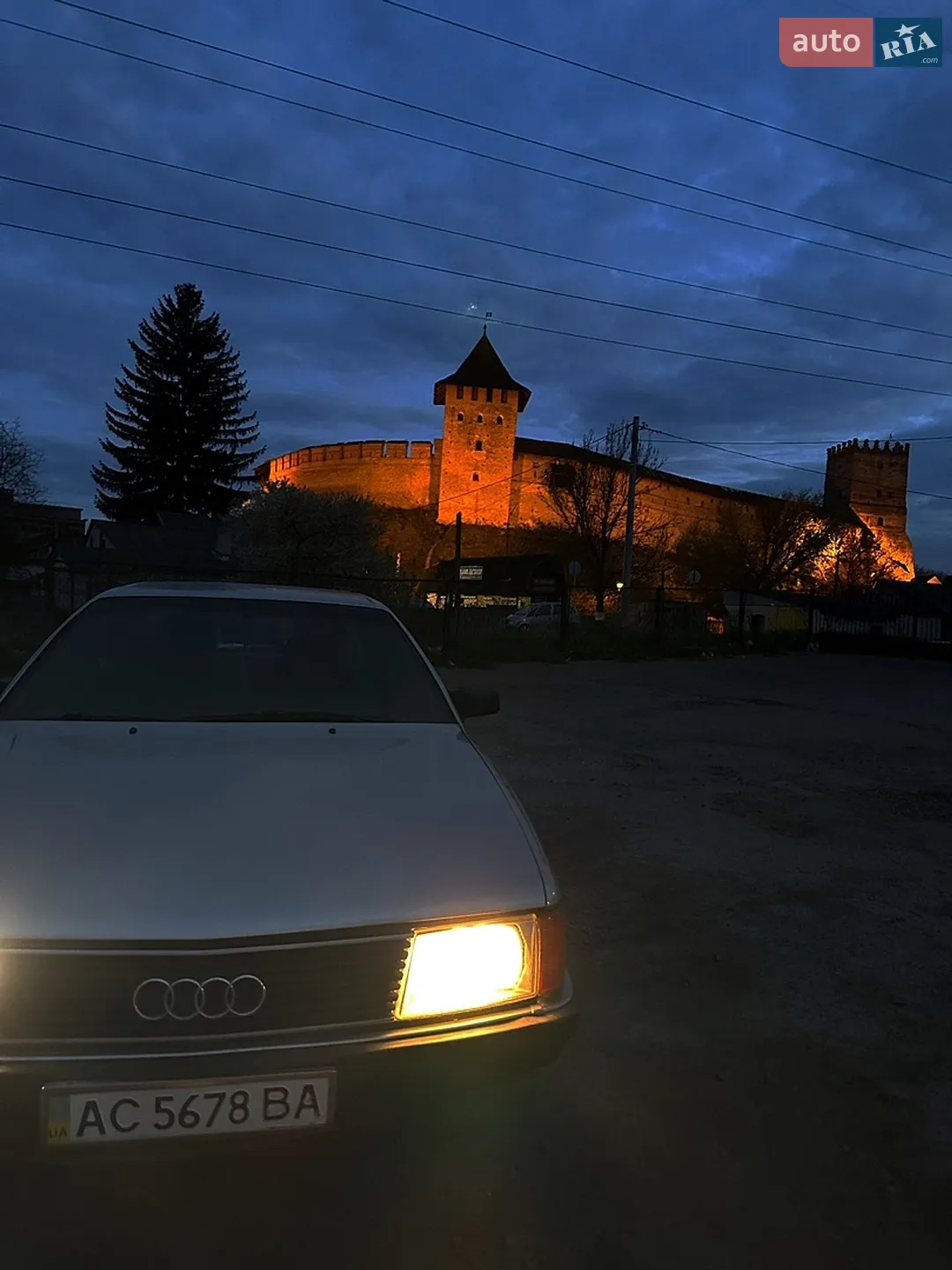 Audi 100, 1989
