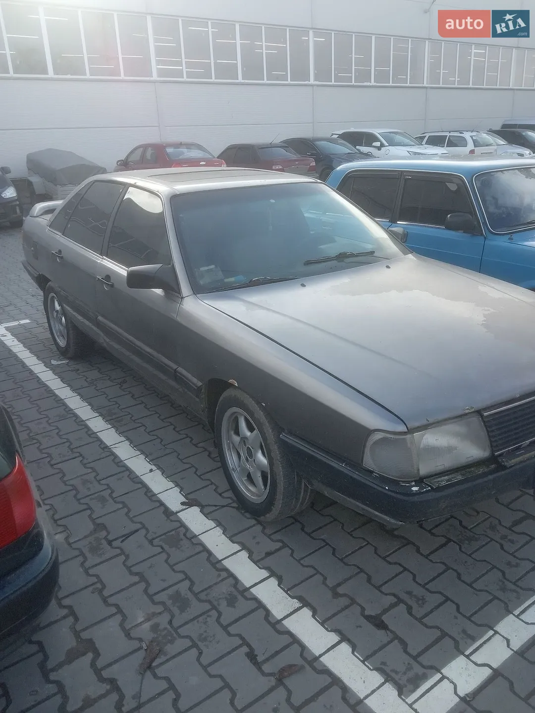 Audi 100, 1987