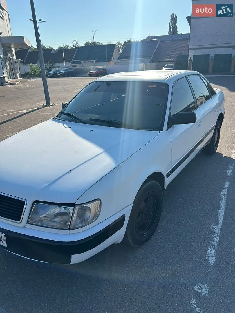Audi 100, 1992